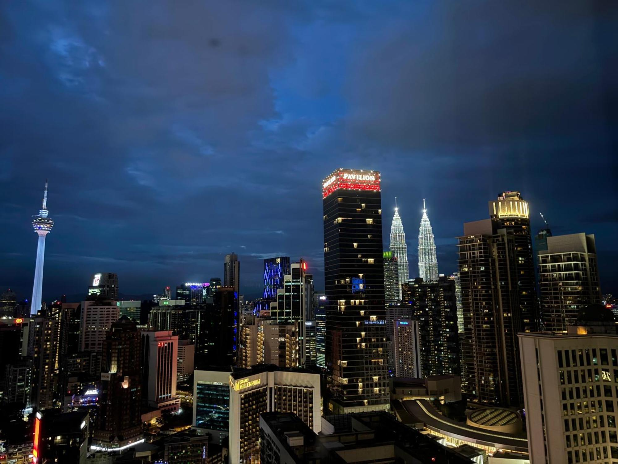 Axon Residence By Luxury Suites Куала-Лумпур Экстерьер фото